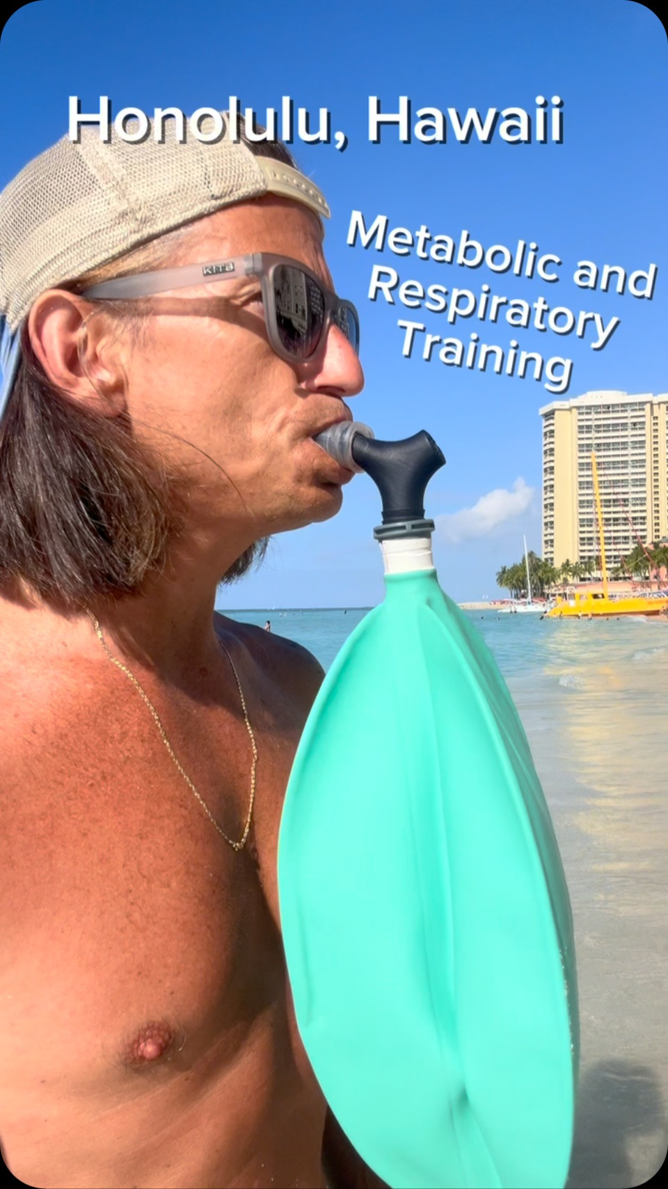 Gilles Essiembre using Isocapnic BWB outdoors in Hawaii